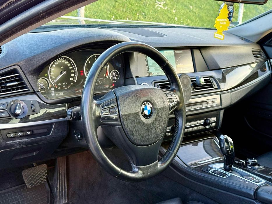 Vand  BMW 520 f11
