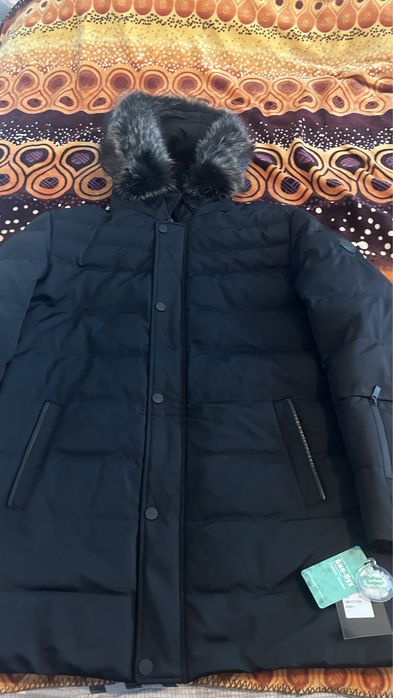 Мужская куртка сатылады. Размер 58