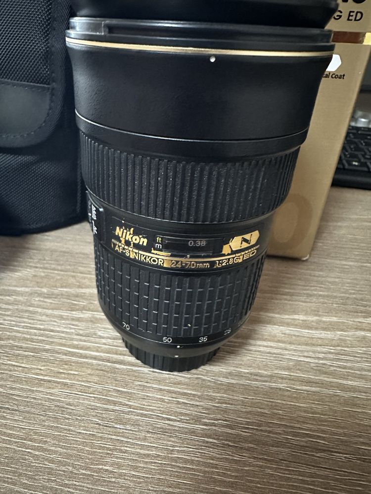 Nikon 24-70 2.8 ED