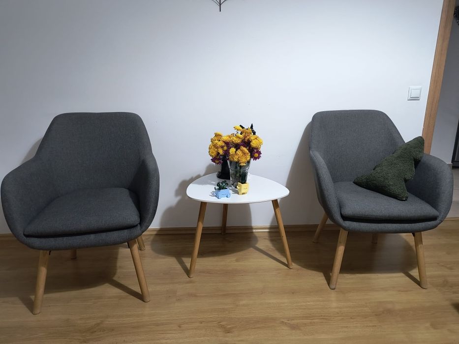 Vând două fotolii achiziționate de la jysk