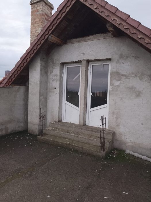 Casa de vanzare in marghita strada oasului