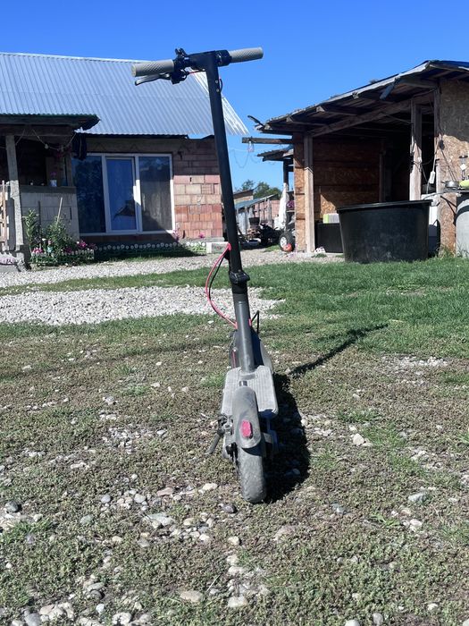 Vand trotineta electrica
