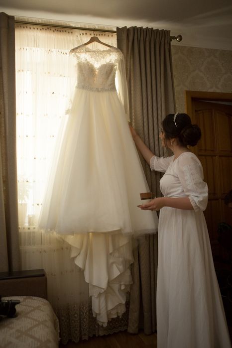 Vând rochie de mireasa