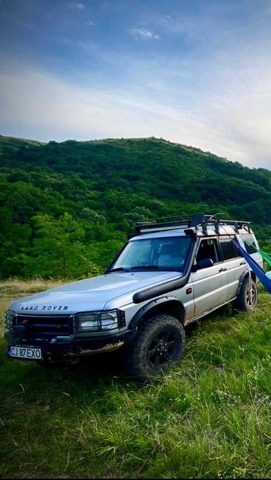 Autoutilitară Land Rover Discovery 2 TD5 – Overlander