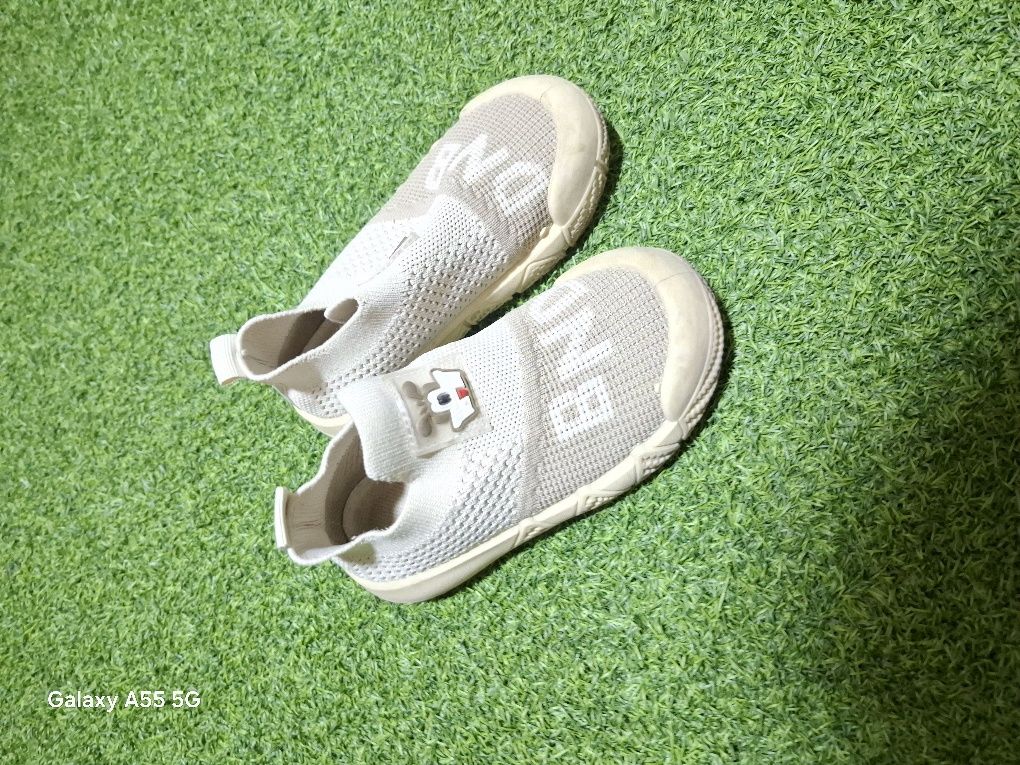 Makasina 27 razmer  unisex ariginal