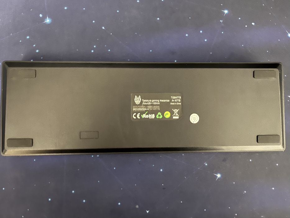 Vand Tastatura Gaming