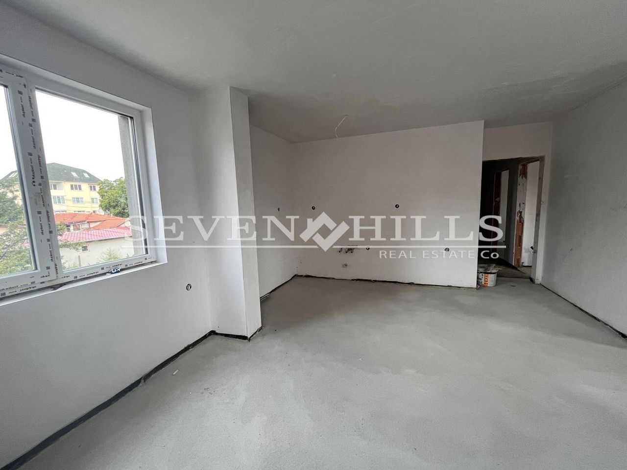 Продава се Тристаен апартамент в Пловдив, Прослав - 107 кв.м за 1150 €/кв.м - Снимка #3