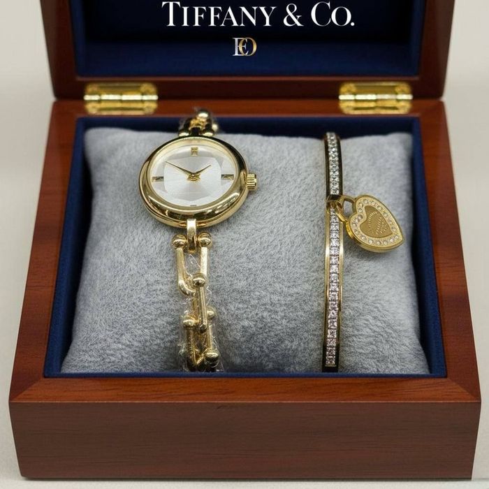 Seturi cu stil 
Calitate Premium Otel inoxidabil 
Pret stoc 260 lei