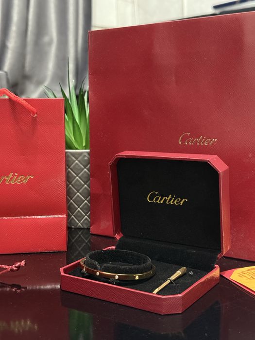 Cartier Златна Гривна
