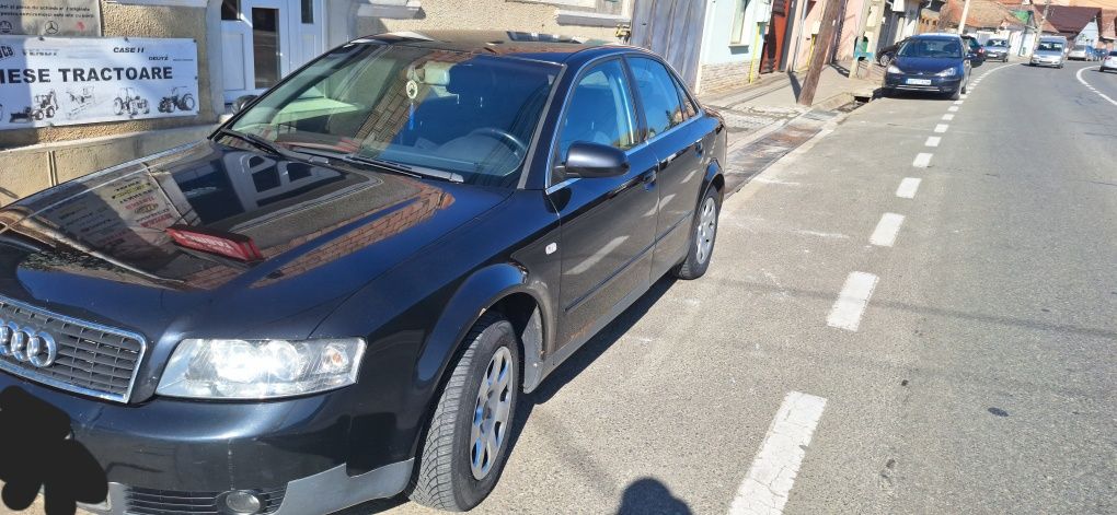 Vând Audi A4 b6 1.9 tdi 2004