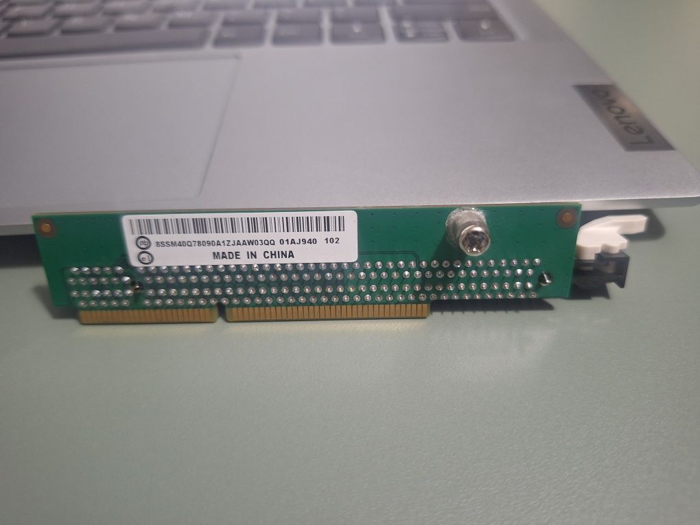 Riser PCI Express compatibil Lenovo ThinkCentre ThinkStation