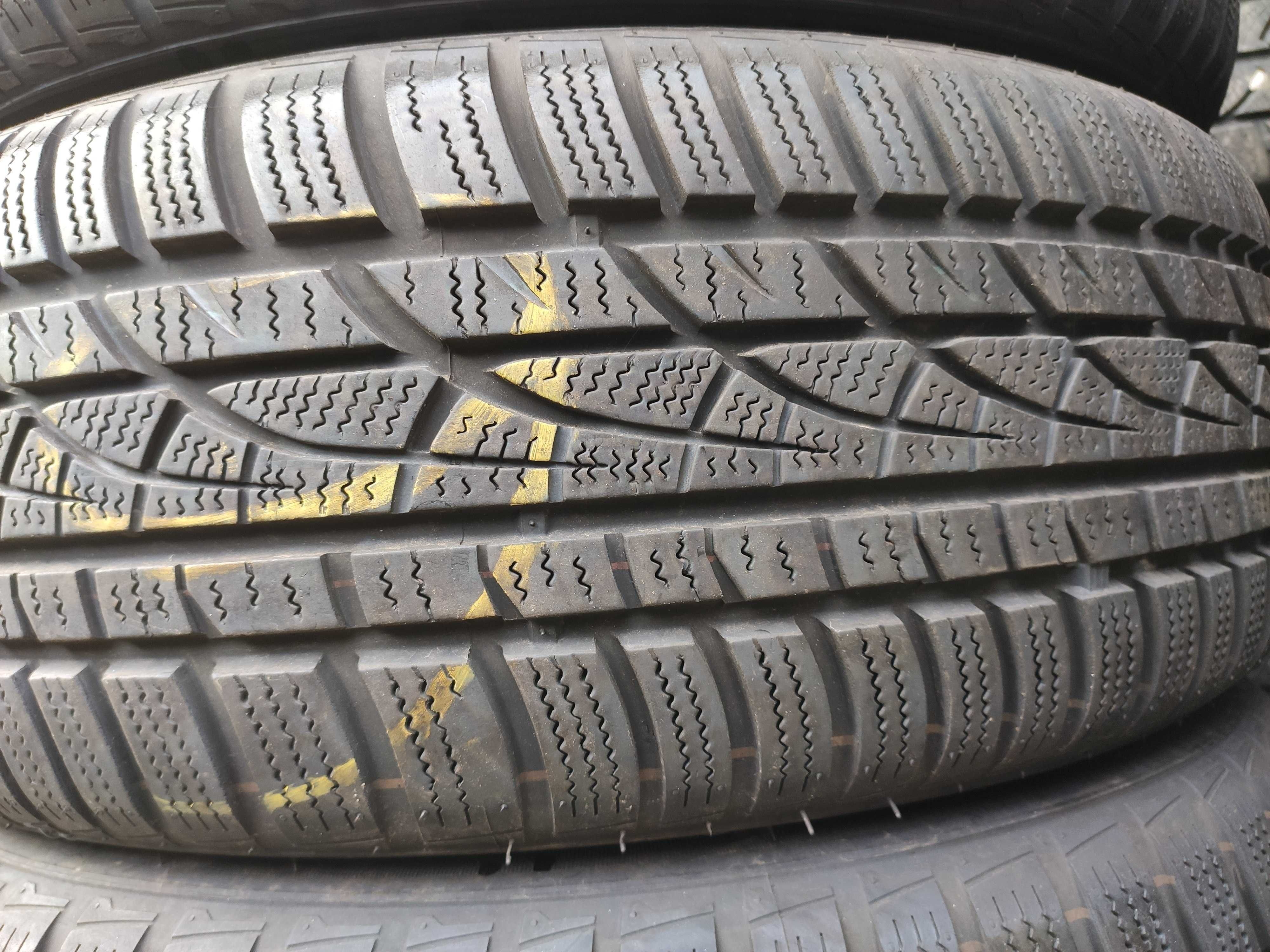 4бр Зимни гуми 205 60 16 - Hankook - DOT 2022