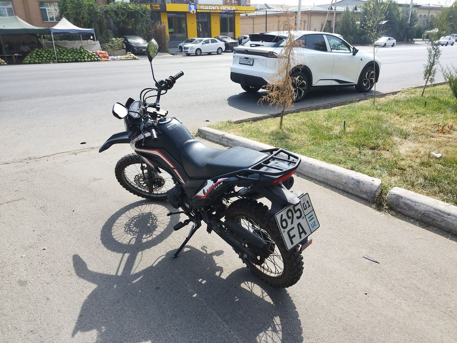 Продается X-trial 200 куб Эндуро ( горный )