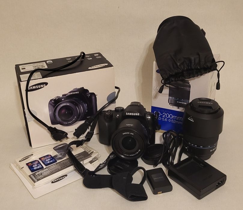 Цифровая камера Samsun nx11