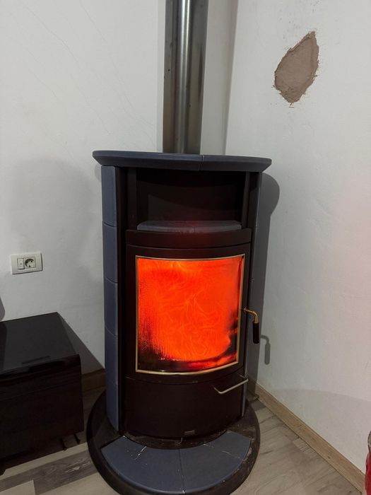 Sobă adusa din Germania