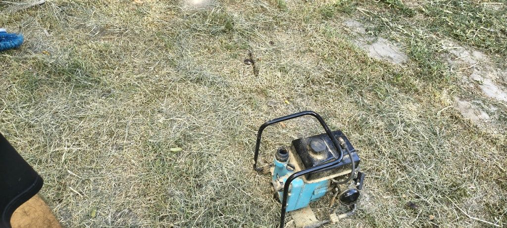 Градинска бензинова помпа gardeniq 7000/3