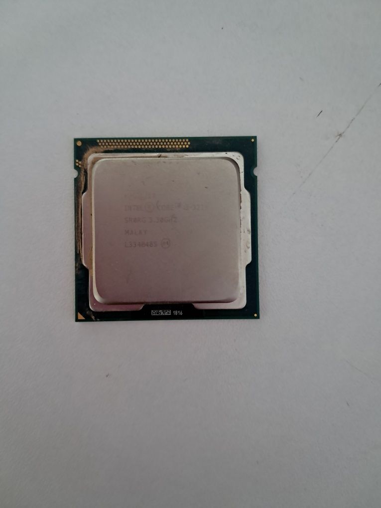 Продам процессор Intel core i3-3220