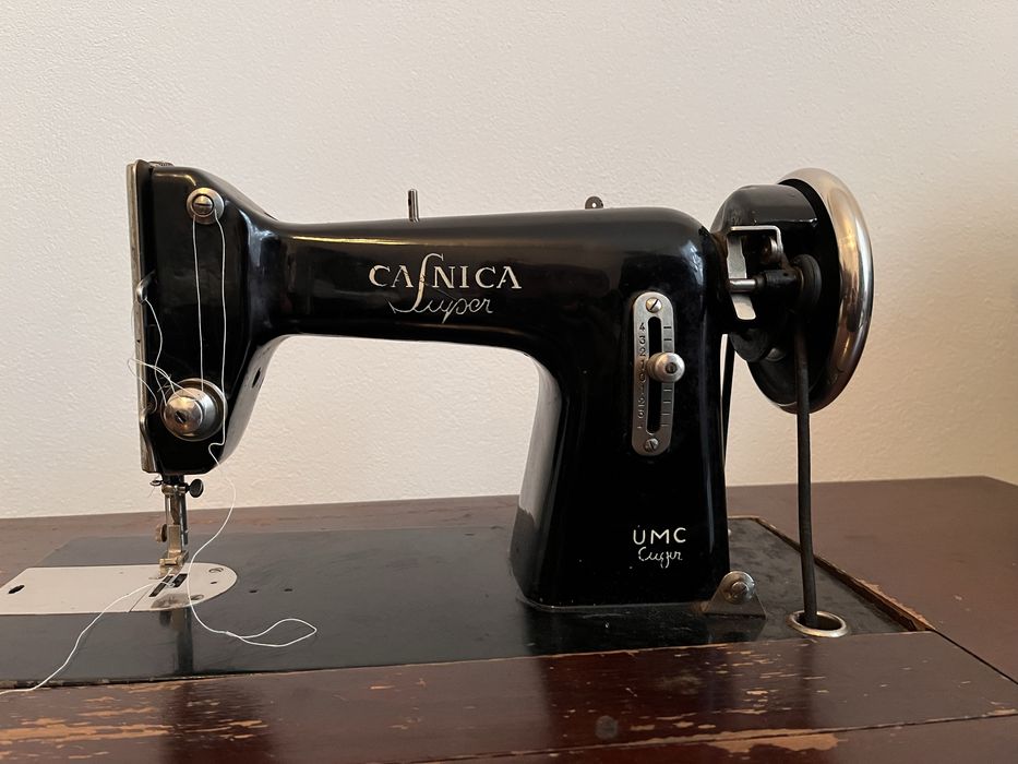 Masina de cusut Casnica Super Vintage