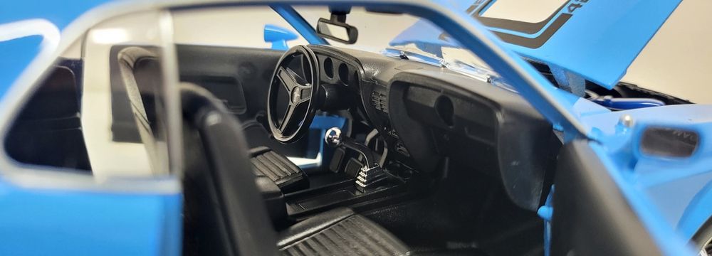 Machetă Ford Mustang Mach1 1/18 Maisto