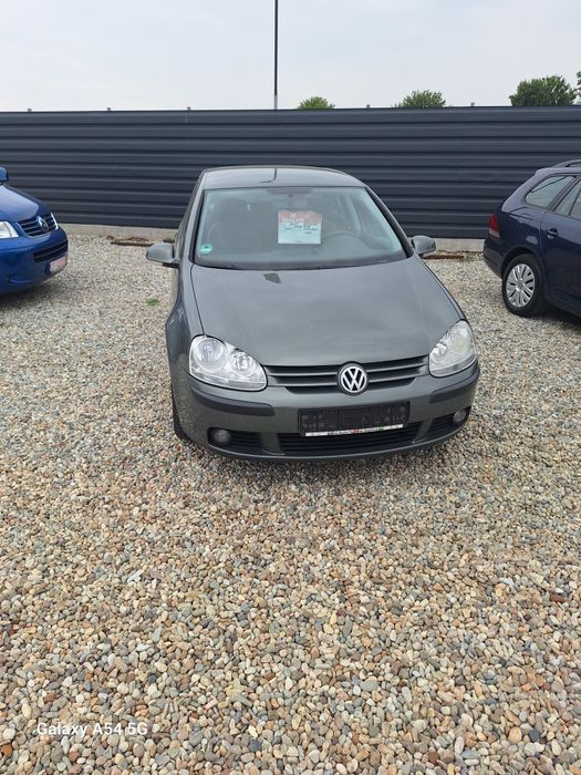 Golf 5 ,motor 1.6 FSI