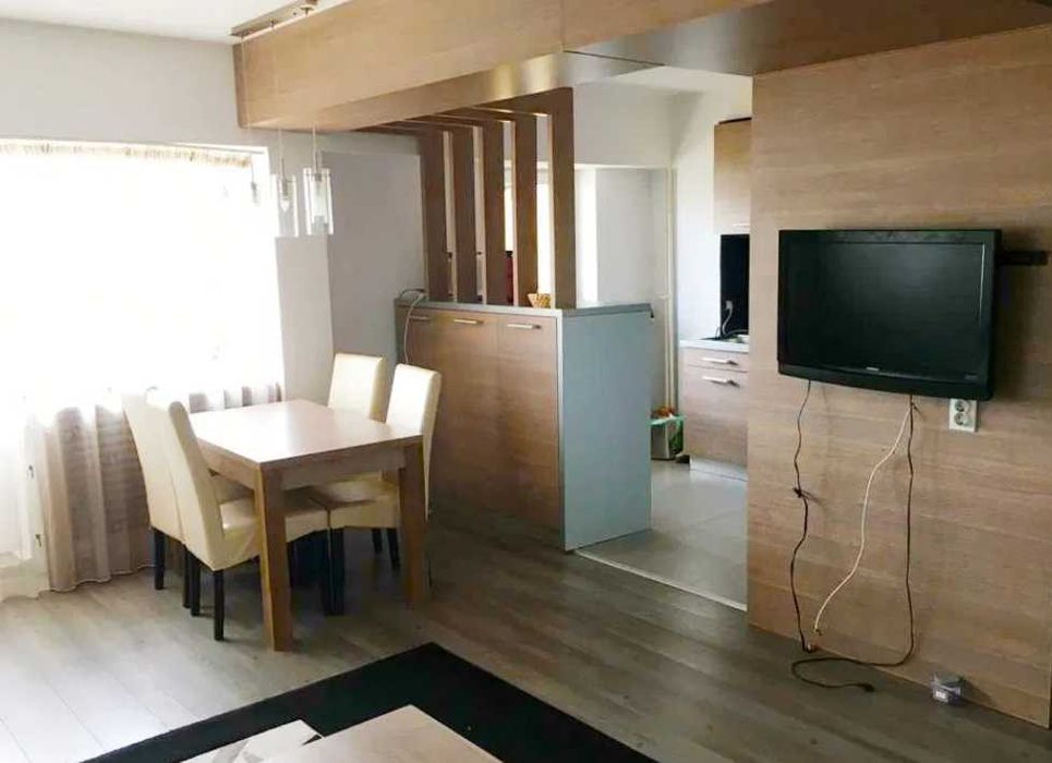 Дава се под наем Двустаен апартамент в Пловдив, Коматево - 60 кв.м за 285.6 € - Снимка #1