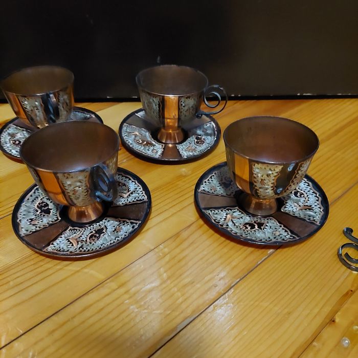 Меден сервиз за кафе 6 бр.