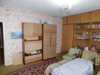 продава се петстаен апартамент в квартал Боровец