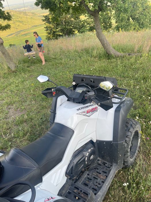 Vând atv Cf Moto x8 an 2013