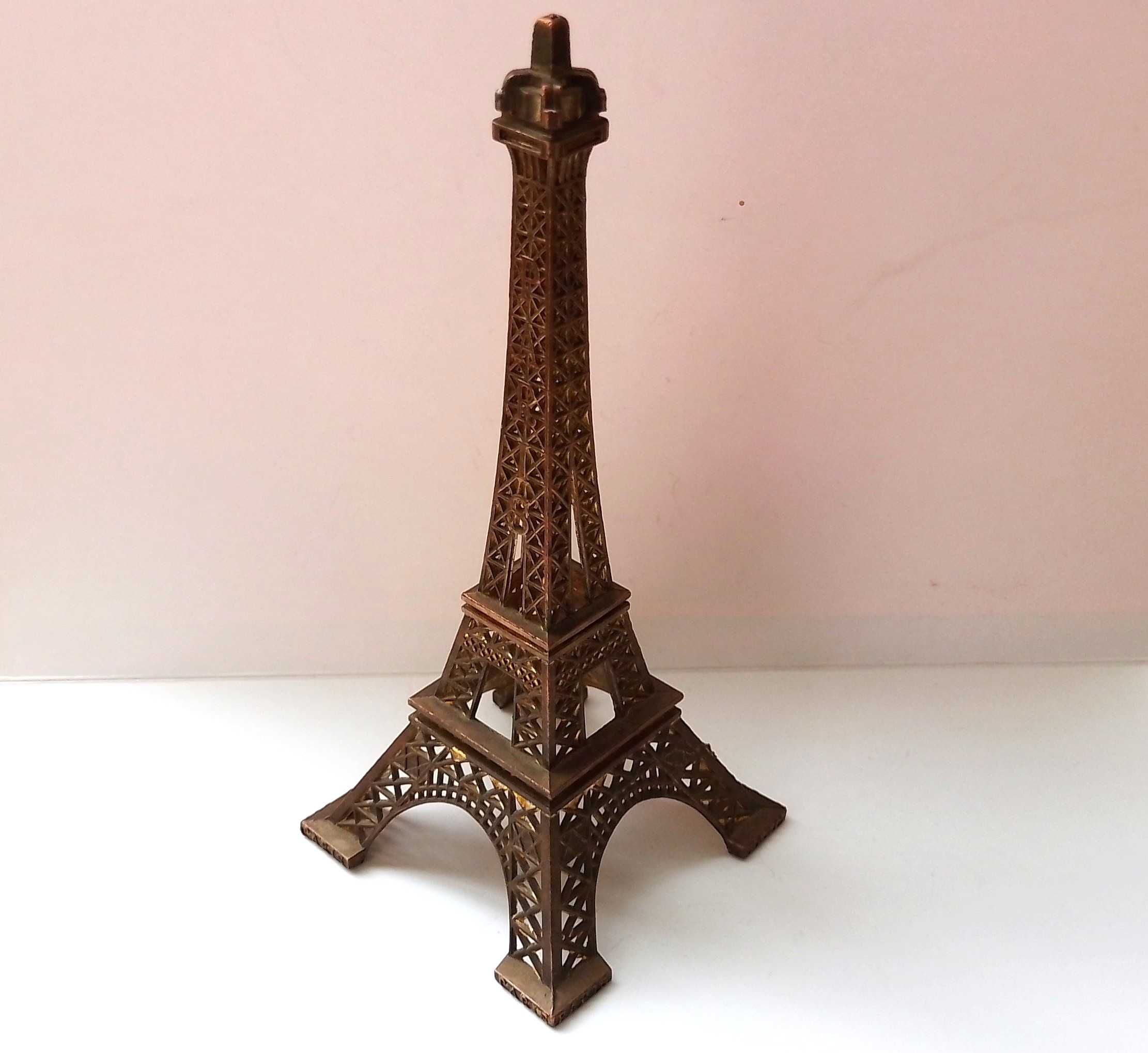 Метален сувенир Айфеловата кула 18.5 cm.