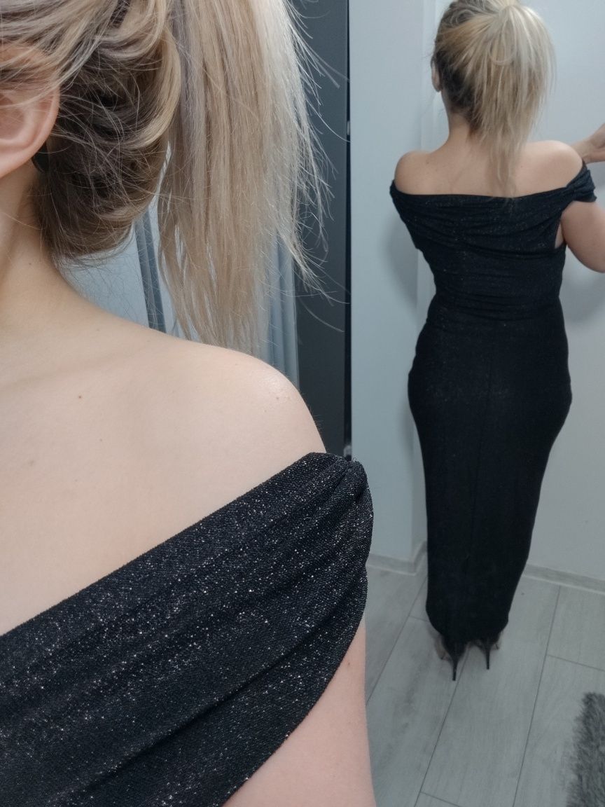 Rochie neagra cu inserții argintii