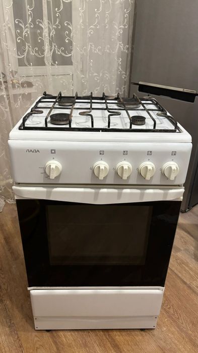 Газ плита "Лада" буу