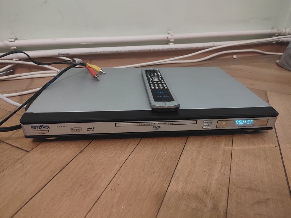Dvd E-BODA DV-555X