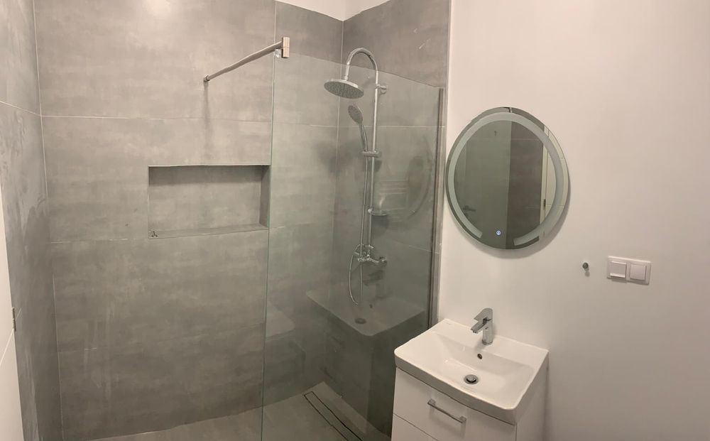 PF închiriez apartament 2 camere Florești, Eroilor