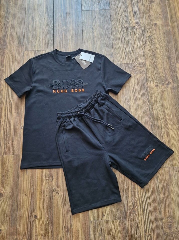 Страхотен мъжки сет комплект HUGO BOSS размер  S M L XL