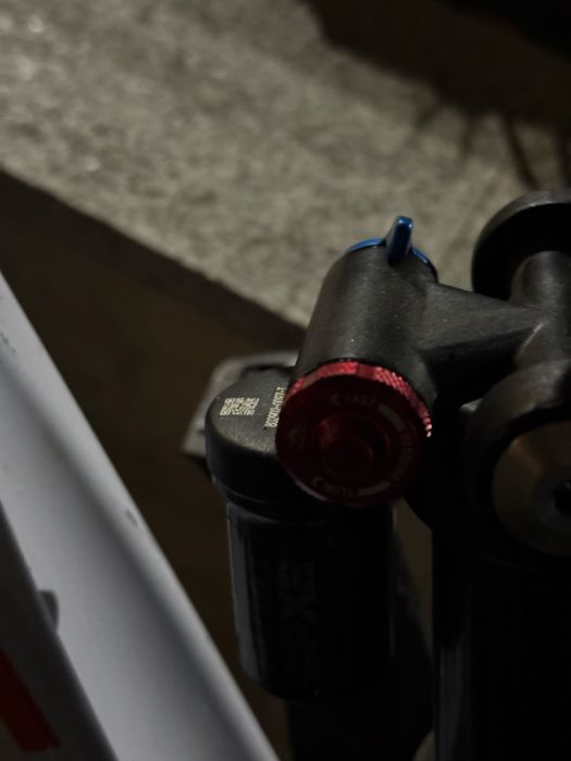 De vanzare shock fox dpx