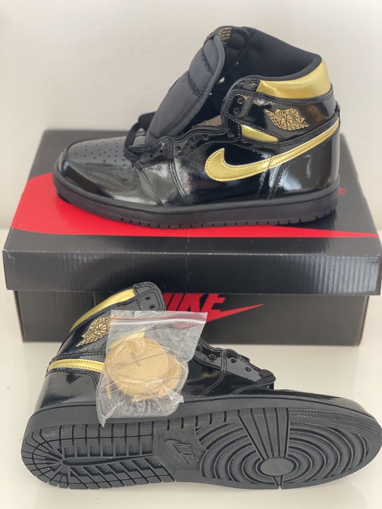 Air Jordan 1 Retro High Black Metallic Gold Dark OG Nike Unc