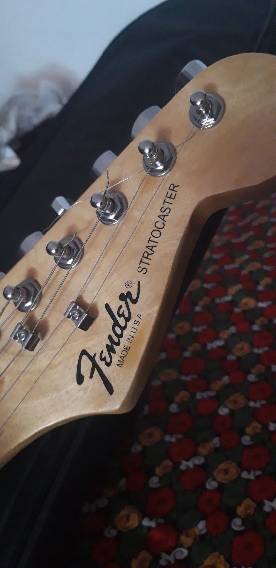 Fender Stratocaster