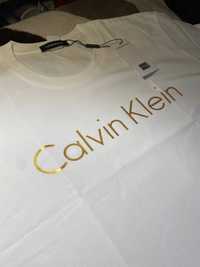 Футболки Calvin Klein