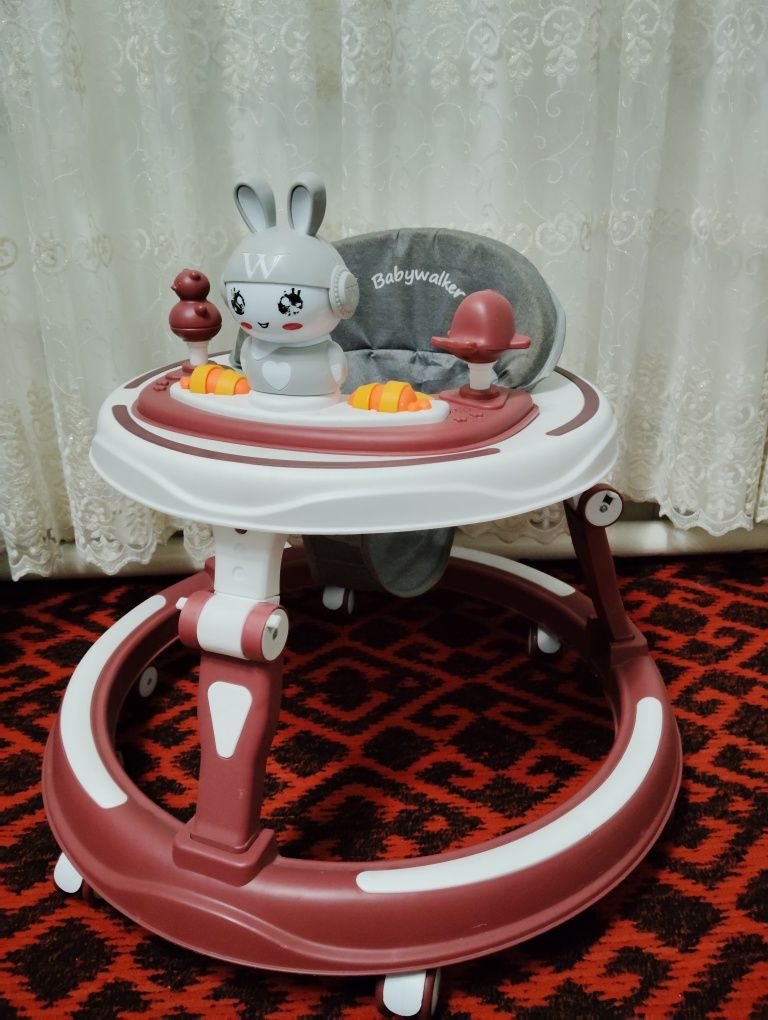 Hodinok Baby walker