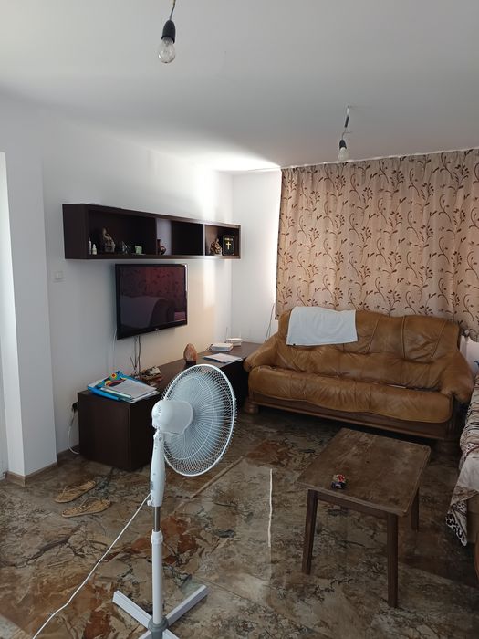 Casă de Vânzare comuna Tunari