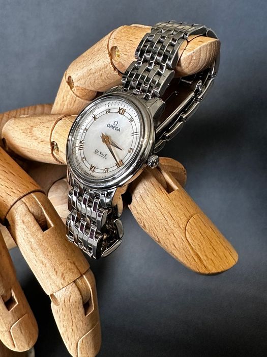 Ceas damă OMEGA De Ville Prestige cu diamante