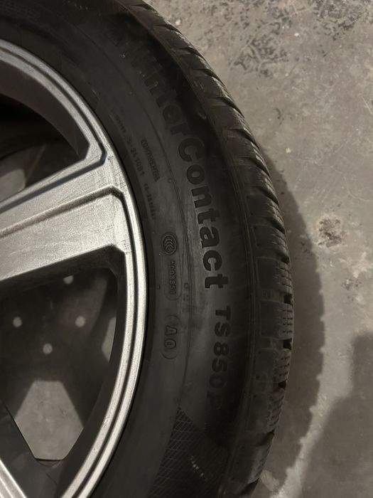 Оригинални гуми с джанти за Ауди SQ7 с датчици за налягане