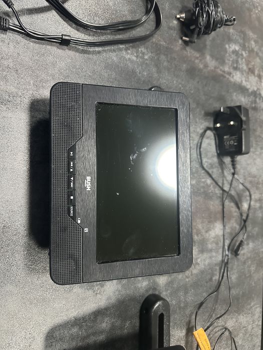 Bush телевизор за кола