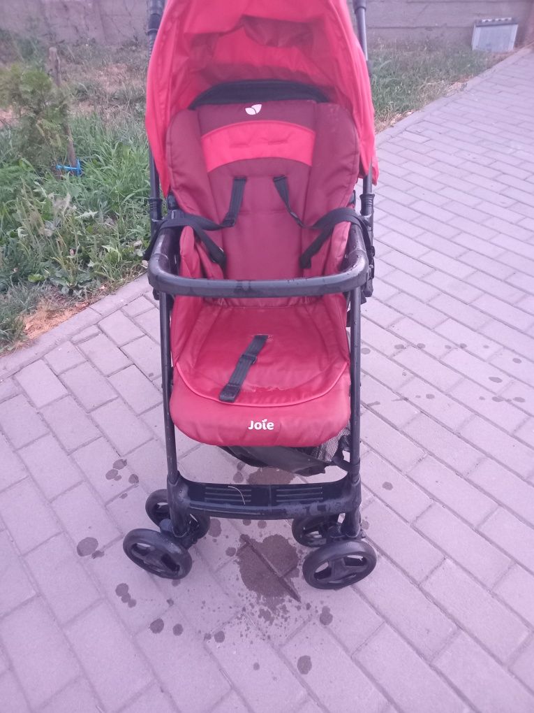 Коляска Jole  в отличном состоянии