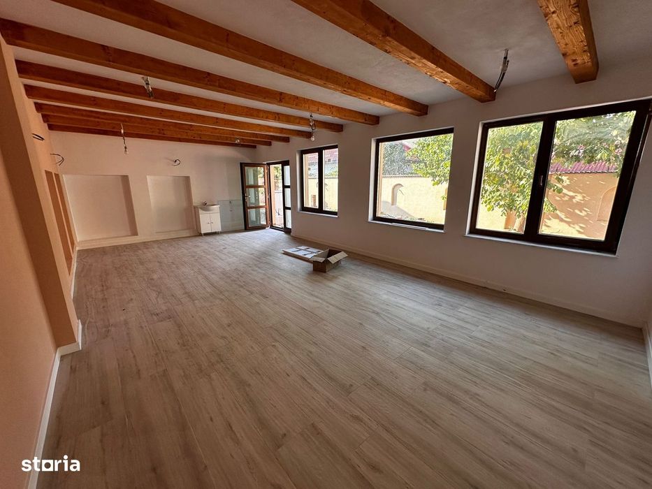 Casa / Vila 4 Camere 12min Metrou Pacii Lujerului Apusului Iuliu Maniu