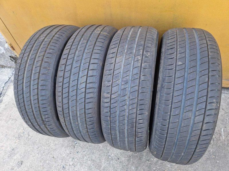 4 Michelin R19 205/55
летни гуми
DOT0120