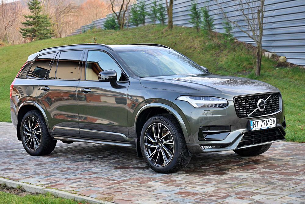 Volvo XC90 B5 MHEV AWD R Design hibrid 7 locuri Harman Kardon