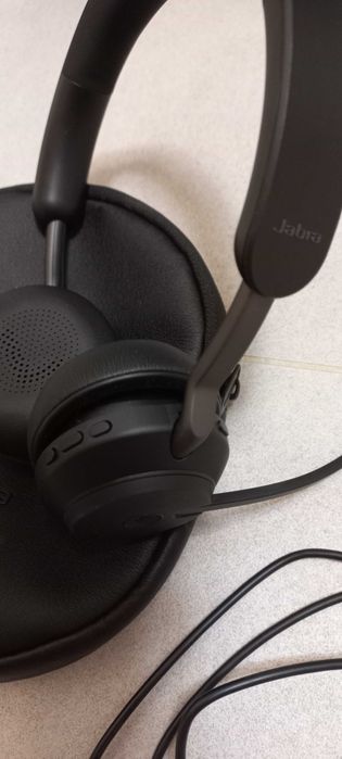 Casti Jabra Evolve2 65 - fara fir, conectivitate USB Bluetooth 5.0