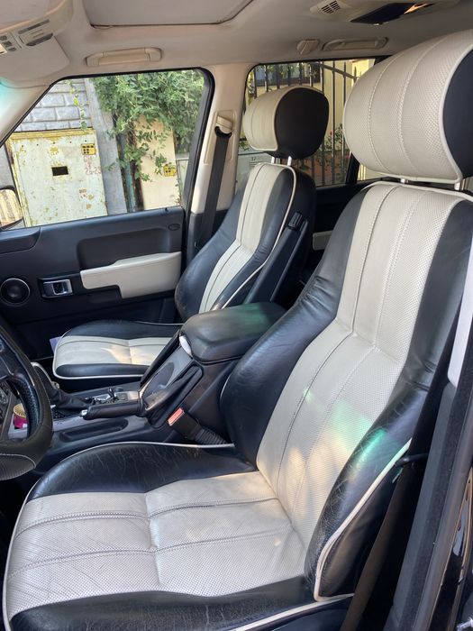 Range Rover Vogue an fabricatie 2006 vand sau schimb
