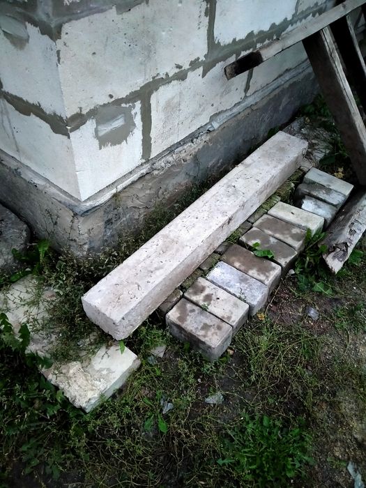 Перемычка железобетонная